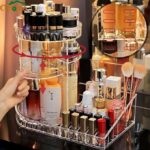 منظم مكياج وعطور أكريليك متكامل (دوار + صينية مقسمة ثابتة).