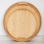 طقم صواني تقديم خشبية دائرية من الخيزران (البامبو) مع مقابض مدمجة (Round Bamboo Serving Trays Set with Integrated Handles).