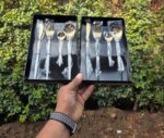 ⁦طقم أدوات مائدة فاخر ذهبي بمقابض رخامية – 4 قطع⁩ - الصورة ⁦2⁩