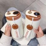 كوب أو زجاجة حرارية عازلة للقهوة والمشروبات بشاشة رقمية لدرجة الحرارة (Smart Digital Temperature Display Insulated Coffee Mug / Tumbler).