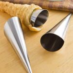 قوالب صنع مخاريط العجين والحلويات من الستانلس ستيل (Stainless Steel Cream Horn / Pastry Molds).