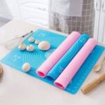مفرش عجن سيليكون مانع للالتصاق للخبز والمعجنات (Silicone Baking & Pastry Mat).