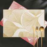 مفارش طاولة طعام فاخرة بتصميم أوراق الجنكة الذهبية (Ginkgo Biloba Leaf Placemats).