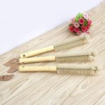 فرشاة تنظيف الزجاجات والزجاجات الطويلة بمقبض خشبي (Wooden Handle Bottle Cleaning Brush).
