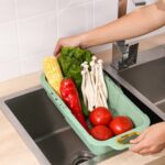 مصفاة وسلة مغسلة قابلة للسحب لتصريف الخضروات والفواكه (Retractable Kitchen Sink Colander / Drain Basket).